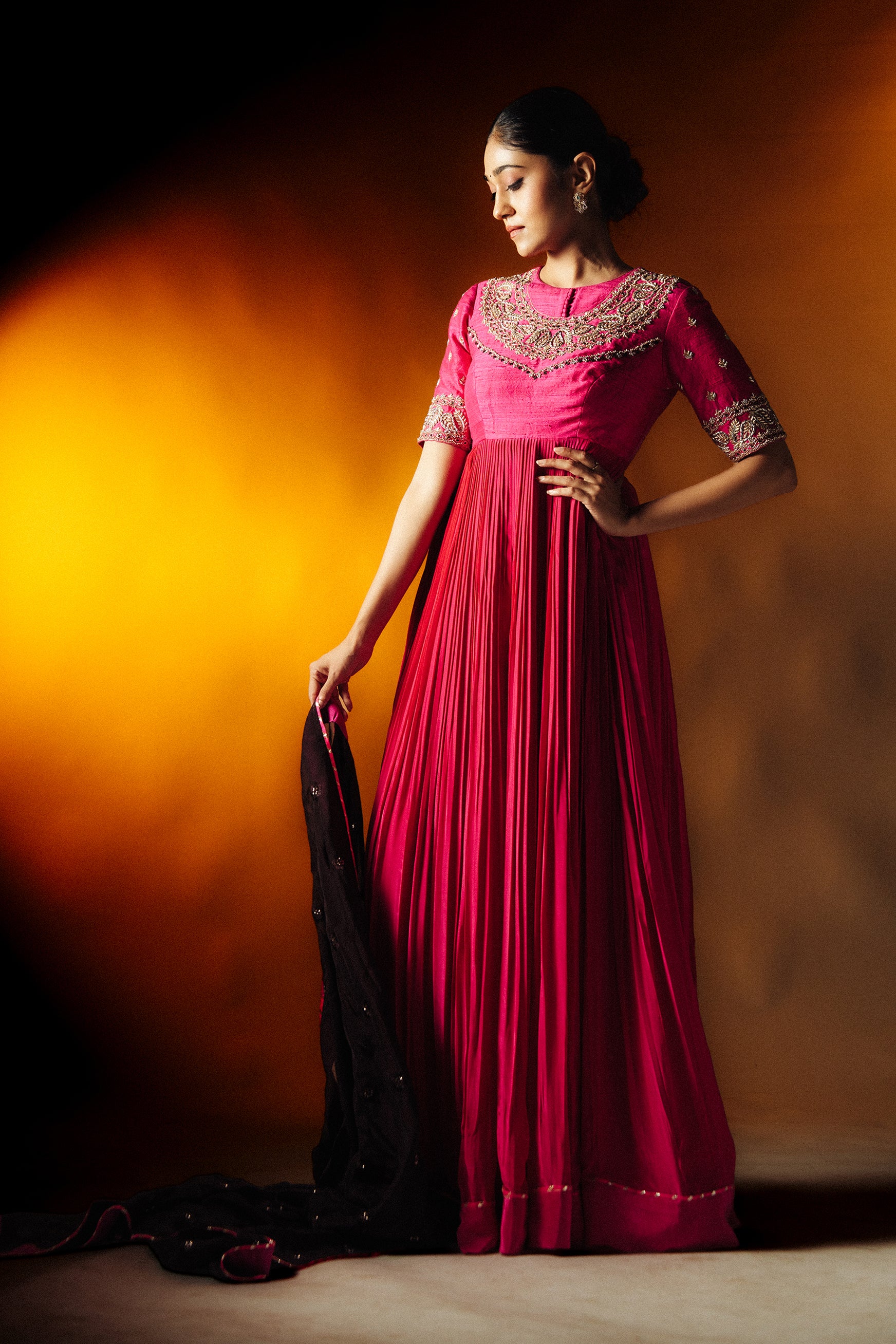 Floraison Anarkali Pose 2